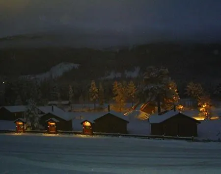 Camp بيت خشبي